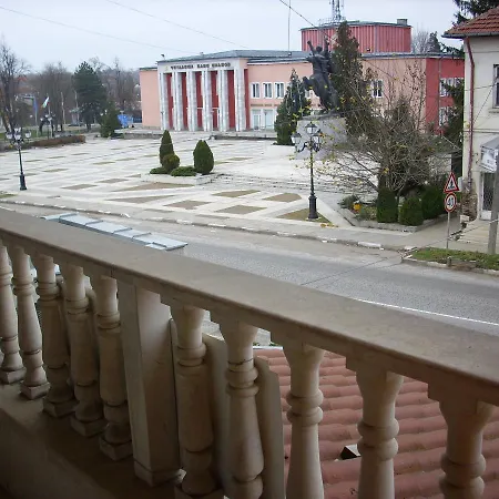 Hotel Zora Borovan